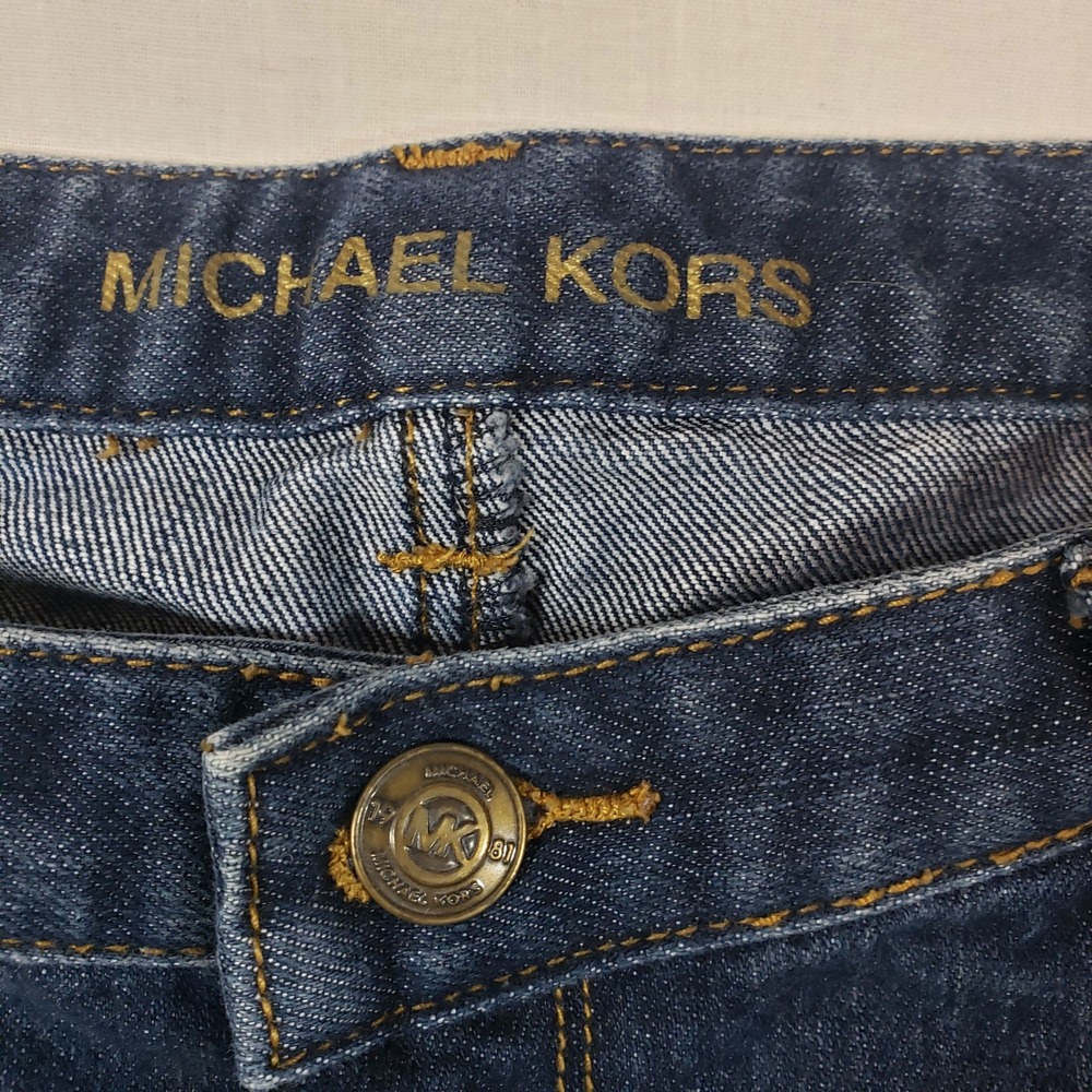 Michael Kors Women's Dark Wash Denim Jeans Classic Style Size 2 - Picture 2 of 10